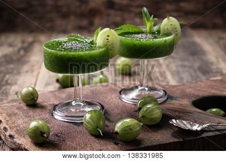 Healthy Green Fresh Fruit And Vegetable Juice Smoothie Breackfast