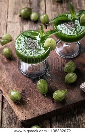 Healthy Green Fresh Fruit And Vegetable Juice Smoothie Breackfast