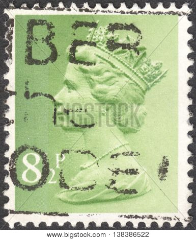 MOSCOW RUSSIA - JANUARY 2016: a post stamp printed in the UNITED KINDOM shows a portrait of Portrait of Queen Elizabeth II circa 1970 - 1977