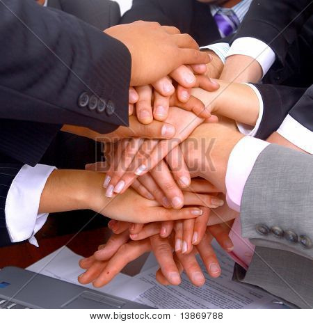 Handshake และทำงานเป็นทีม