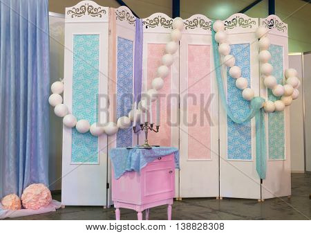 Decoratory room