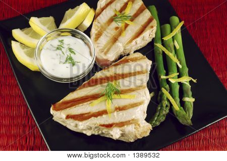 Grilovaný tuňák Steak