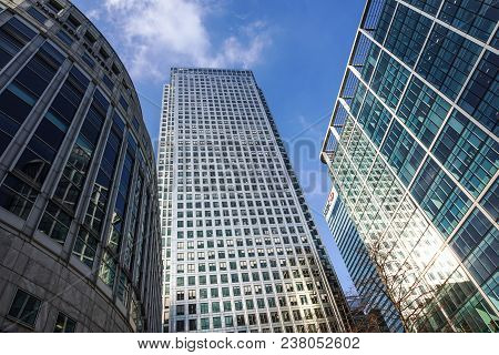 London, Uk - 6th April 2017 : Hsbc Bank Hq In The City Of London. Hsbc Is One Of The Uks Largest Ret