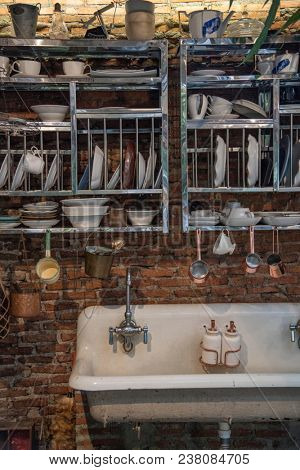 Wash basin in old kitchen