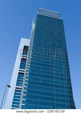 Modern Glass Tower In Olaya District Early Morning In Riyadh, Saudi Arabia, 26-04-2018