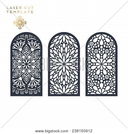 Laser Cut Islamic Pattern Envelope Template Vector