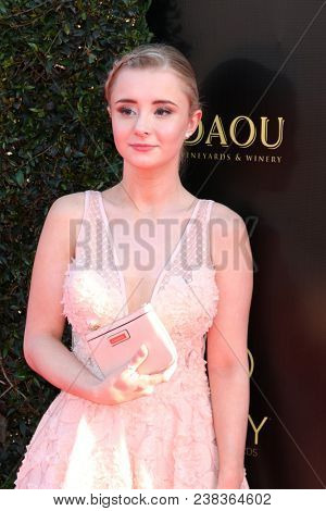 LOS ANGELES - APR 27:  Kerry Ingram at the 2018 Daytime Emmy Awards - Creative at Pasadena Civic Auditorium on April 27, 2018 in Pasadena, CA