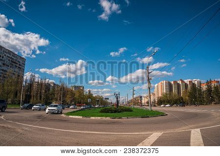 Voronezh, Russia - 28 April 2018 : Traffic In City, Cars In Rush Hour On Moskovsky Prospect, Voronez