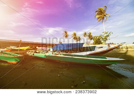 Traditional Fishing Boat, Wooden Boat, Wooden Canoe, Beach Landscape
