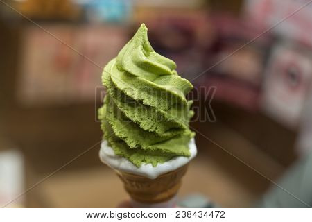 Green Tea (matcha) Ice Cream Soft Cream,hakodate Japan