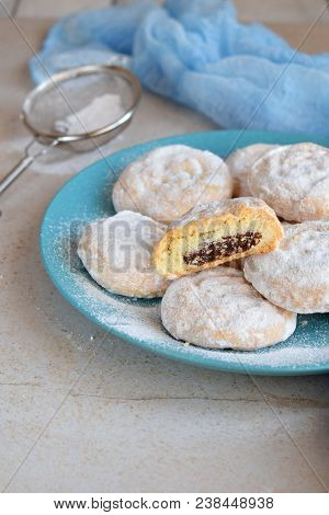 Sesame Shortbread With Date Stuffing. Middle Eastern Cookies. Eid And Ramadan Dates Sweets. Kahk. Ar