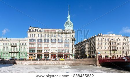 Saint Petersburg, Russia - March 17, 2018: Trading House Of S Esders And K Schieifals Near Red Bridg
