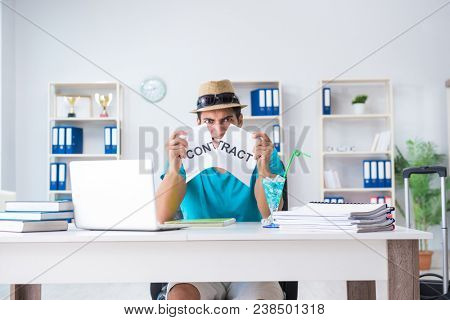 Businessman holding message in office