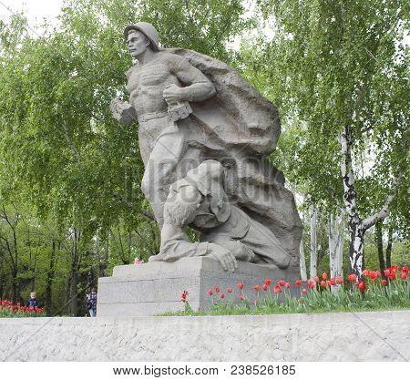 Volgograd,  Russia - May 8, 2011. Sculpture In The Historical Memorial Complex 