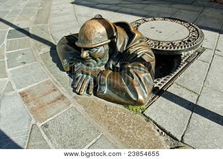 bronze skulptur kaldet mand på arbejdspladsen, Bratislava, Slovakiet