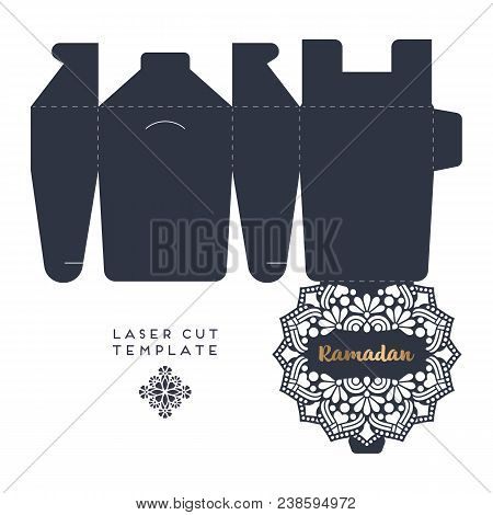 Laser Cut Islamic Pattern Envelope Template Vector