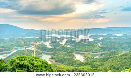 Ta Dung Lake In The Morning When The Sun Rises At The Top Of  Mountain Shines Fog Into Lake Full Of 