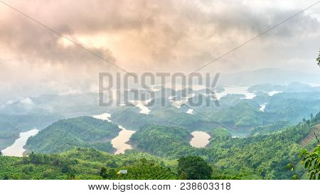 Ta Dung Lake In The Morning When The Sun Rises At The Top Of  Mountain Shines Fog Into Lake Full Of 