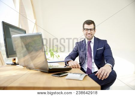 Financial Asisstant Businessman