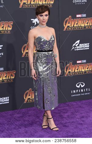 LOS ANGELES - APR 23:  Scarlett Johansson arrives to the Marvel Studios 'Avengers: Infinity War' World Premiere  on April 23, 2018 in Hollywood, CA                