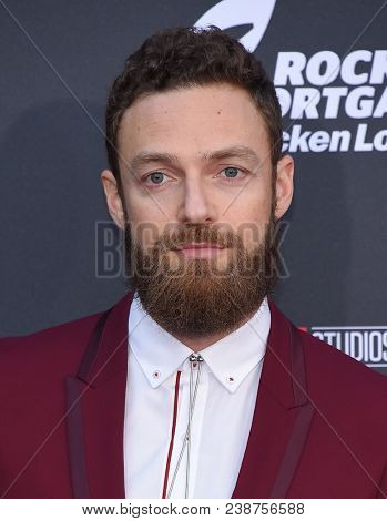 LOS ANGELES - APR 23:  Ross Marquand arrives to the Marvel Studios 'Avengers: Infinity War' World Premiere  on April 23, 2018 in Hollywood, CA                