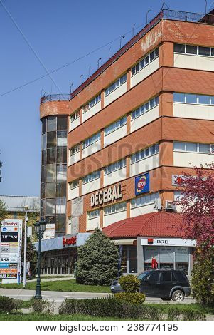 DROBETA TURNU-SEVERIN, ROMANIA-APRIL 04: Decebal Market - Old building in downtown on April 04, 2018
