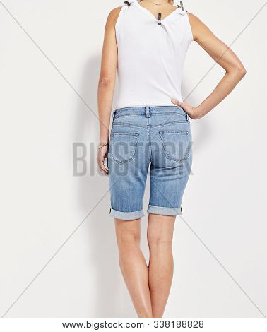 Printed Women's Light Blue Basic Shorts, Blue Distressed Denim Skirt, Mid Wash Ripped Denim High Sho