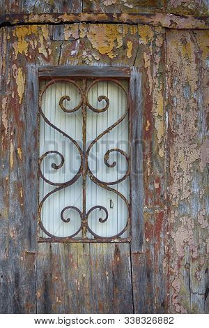 Travel Ideas. Traditional Portuguese Architecture In Lisbon. Fascade Of Old Traditional Door Lisbon 