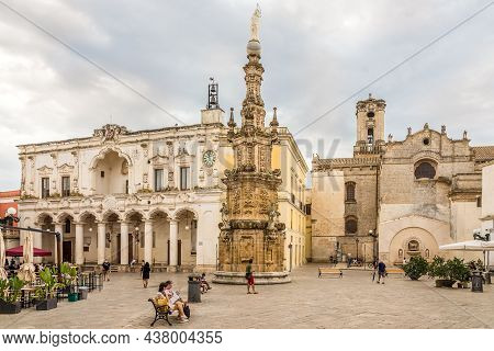 Nardo,italy - September 4,2021 - View At The Column From 18th Century And Court House In Place Salan