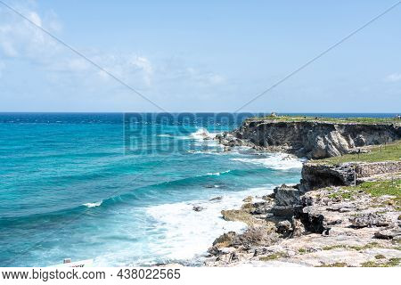Punta Sur - Southernmost Point Of Isla Mujeres, Mexico. Beach With Rocks On Caribbean Sea