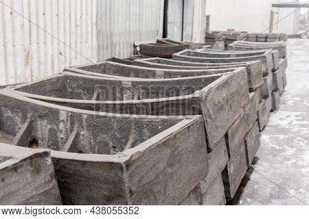 Cast Iron Tubing Reinforced Concrete Cast Products For Lining Distillation Tunnels And Underground S