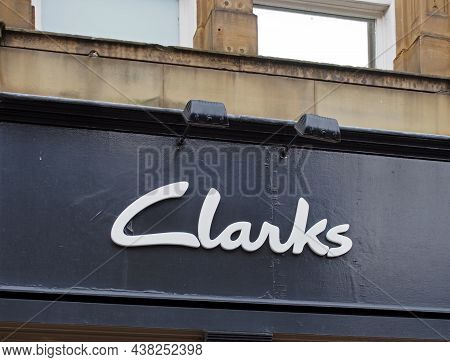 Halifax, West Yorkshire, United Kingdom - 18 August 2021: Sign Above A Clarks Shoe Store In Halifax 