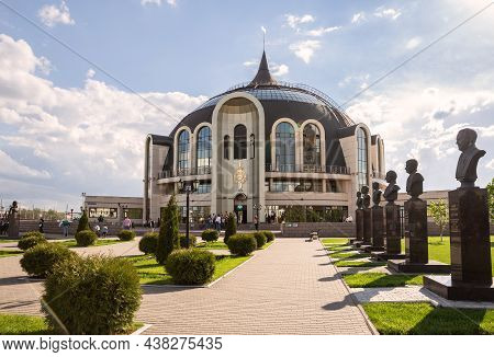 Tula, Russia - May 15, 2021: New Building Of The Famous Weapons Museum And The Walk Of Fame Of Famou