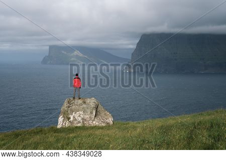 Kallur Lighthouse Hike on the island Kalsoy, Faroe Islands
