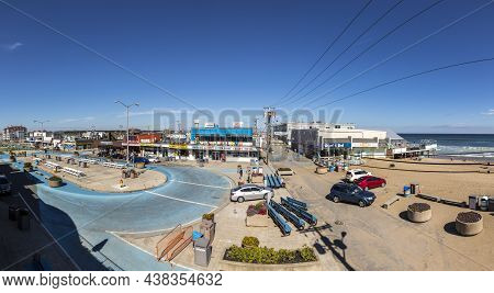 Salisbury, Usa - September 28, 2017: Beach Promenade At Salisbury, Usa. Adding To The Diversity Of S