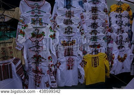 Korosten', Ukraine - September 4, 2021: An Open-air Traditional Craft Fair On A City Street. Nationa