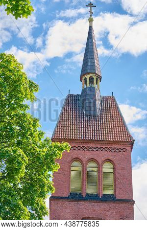 Zelenogradsk, Russia - Jan 02, 2021: Spaso-preobrazhensky Cathedral In The Gothic Style In Zelenogra