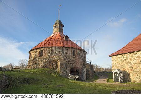 Lars Torstensson Tower (pugachev Tower) On A Sunny October Evening. Korela Fortress, Priozersk. Leni