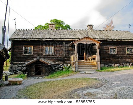 Old Swedish Ecological Cabin