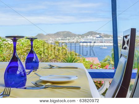 Blue Glasses Restaurant