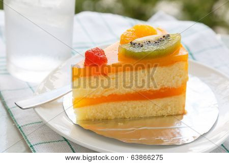 Orange Cake And Slice Kiwi Fruit