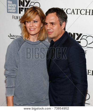 NEW YORK-OCT 10: Actor Mark Ruffalo (R) and wife Sunrise Coigney attend the 