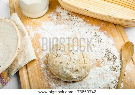 Making Bread Home In A Basket - Scuttle