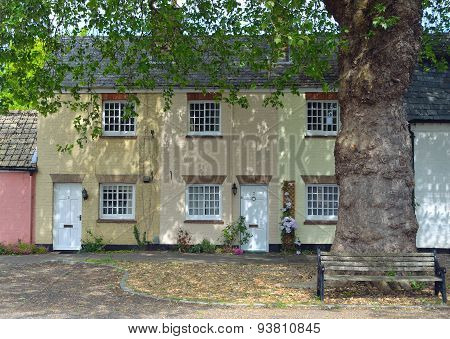 Terrace cottages