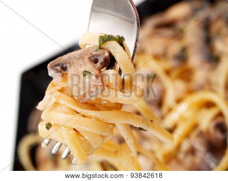 Pasta Collection - Linguini With Mushrooms