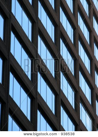 Windows eines Bürogebäudes