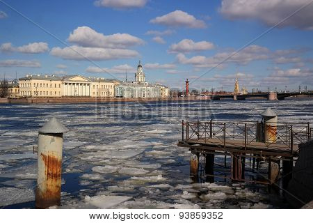 St. Petersburg, drifting ice on the Neva