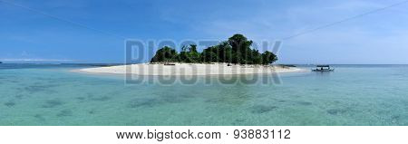 Tupu Tupu, Maluku, Halmahera, Indonesien