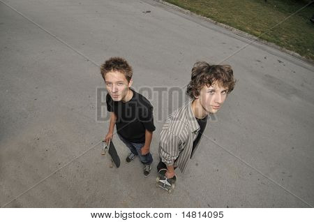 deux pensionnaires de patinage - albums Découvre la perspective