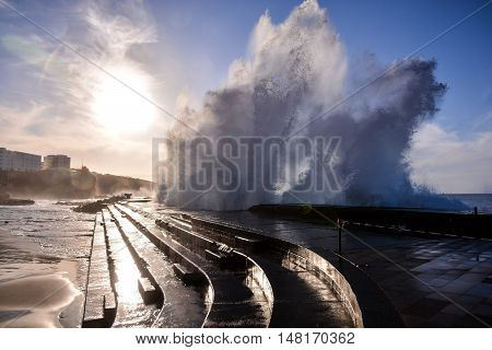 Big Wave In The Ocean